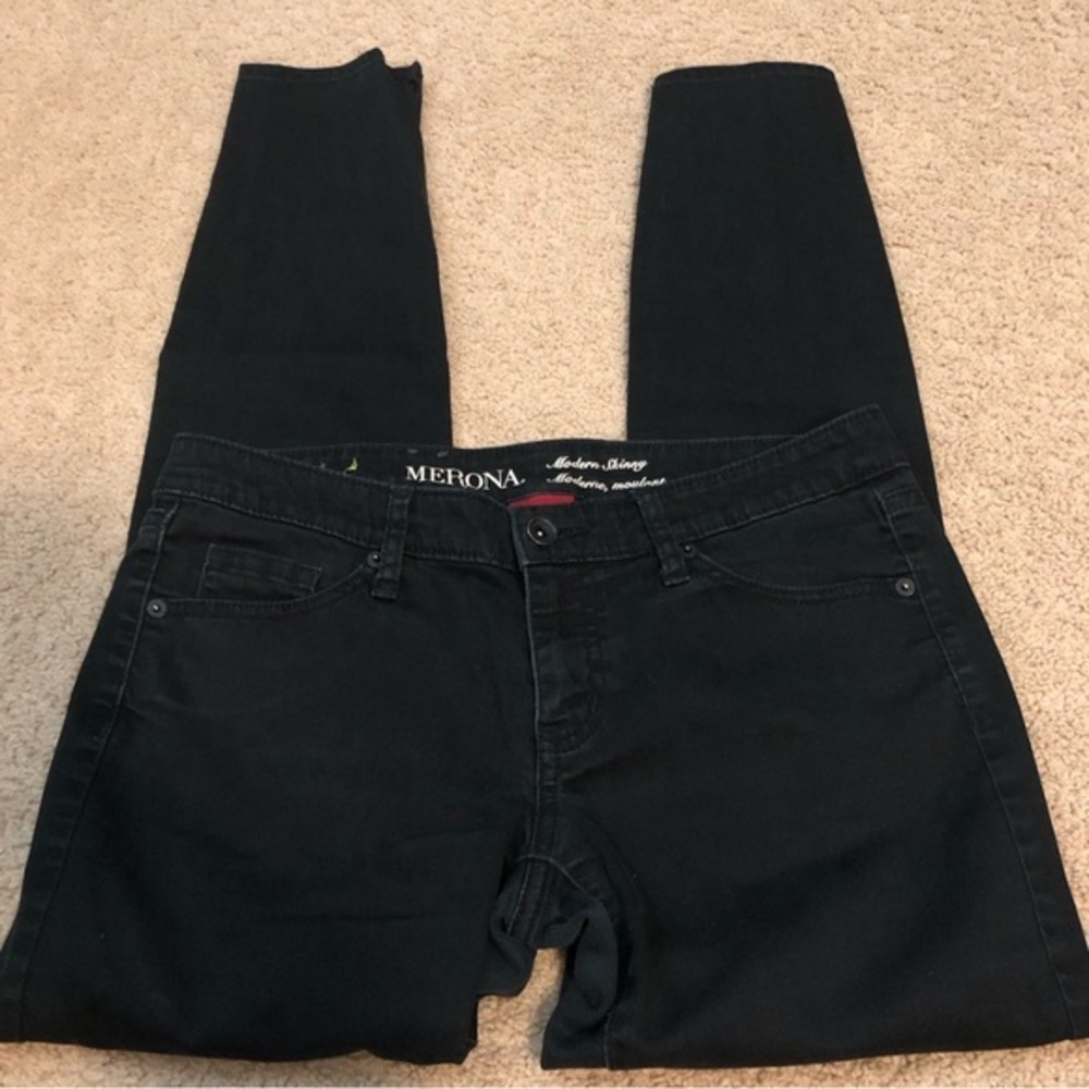 Black Mossimo supply size 6 jeans